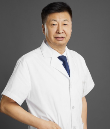 北京隆胸王志坚医生简介公开!王志坚医生自从参加临床工作以来，就一直致力于各种整形美容项目的领域中，凭借着出色的隆胸技术也得到了很多爱美女性的广泛赞誉。目前是行业内有着较高学术地位的整形专家，一直以来都在北京当地很有名气。所做的每一台隆胸手术都倍受认可，很讲究形体比例的协调性，会根据每一个人的体型来定...