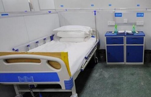 俗话说，“岁月不饶人”，但谁不想留住青春的容颜呢？在这个颜值即正义的时代，越来越多的人选择通过医美手段来抵抗岁月的侵蚀。上海九院，作为医美界的佼佼者，以其专业的技术和丰富的