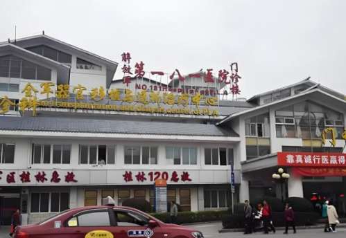 桂林181医院激光祛斑怎么样?每个人都希望自己拥有一个洁白无瑕的皮肤，但是在生活当中往往事与愿违，有很多小伙伴们对于皮肤的护理不到位，导致皮肤上出现了各种斑斑点点的情况。不让自己的颜值拉低分数，很多人都会选择通过激光祛斑的方式进行改良。在进行激光祛斑的时候，就需要到当地正规的医院找经验丰富的医生来操...