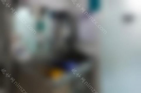 1、昆明市延安医院整形外科基本信息 昆明市延安医院整形外科，以其卓越的医疗技术和周到的服务，成为云南省内知名的整形外科之一。医院坐落于风景秀丽的昆明市，拥有一支由资深整形外科