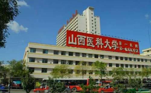姐妹们是不是因为脸上长斑感到很烦恼，不管用多少遮瑕产品都掩盖不住，用了祛斑产品也只是徒劳，整个人的自信心都被消磨了。其实想要从深层挖角色斑，不妨试试美容行业内的光子祛斑技术，这是目前行业内很热门的美肤项目之一，可以帮助众多色斑姐妹解决困扰，但是选对医生是必要前提。山西医科大学第一医院薛文丽医生在光子...