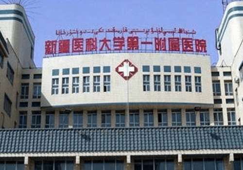 乌鲁木齐做近视手术多少钱?眼镜和隐形眼镜虽然能够短暂的解决近视困扰，但是总有很多人渴望彻底摆脱他们重获清晰的视野。近视手术便成为了热门之选，然而一想到去做近视手术费用问题就像是一团迷雾毕竟不同的手术方法，医院资质医生水平等。因素都会影响到价格。尤其是乌鲁木齐当地的顾客，对于近视眼手术的价格格外关心，...