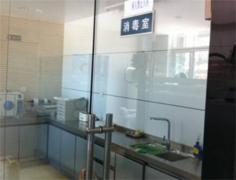 在这个追求美丽的时代，整形手术已经成为许多人改善自我形象、提升自信的选择。南京华美整形医院，作为国内知名的医疗整形连锁品牌，自然吸引了众多爱美人士的目光。今天，咱们就来扒一