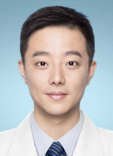 靳君做缩胸手术水平怎么样?如今的缩胸整形技术已经发展的越来越成熟，但是在郑州地区很多人选择医生方面比较纠结。而靳君做缩胸手术水平很高超，不仅有着独特的审美观操作手法娴熟，结合技术和艺术的方式来提供个性化方案，完成之后的胸部轮廓更加的自然协调，获得了很多爱美之人的认可。那么接下来就为大家展开详细的介绍...